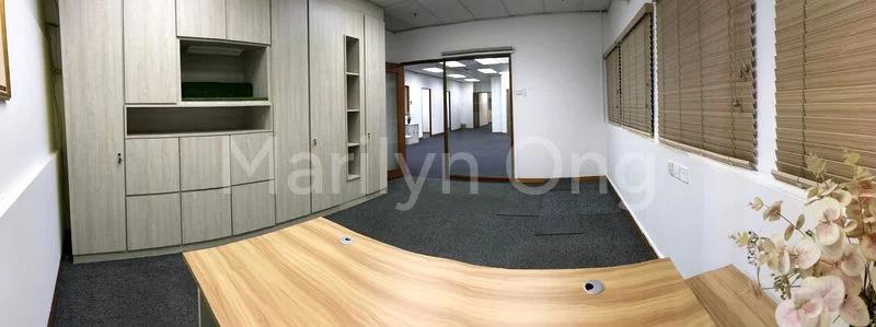 Office for Rent in  Crystal Time Building - Image 4